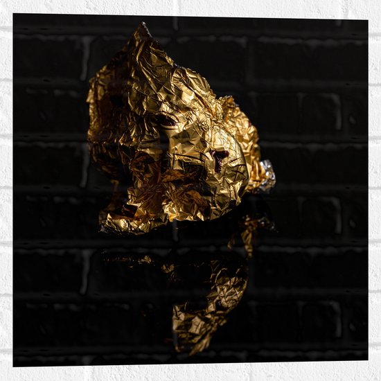 Muursticker - Gouden Vlak op Zwarte Achtergrond - 50x50 cm Foto op Muursticker