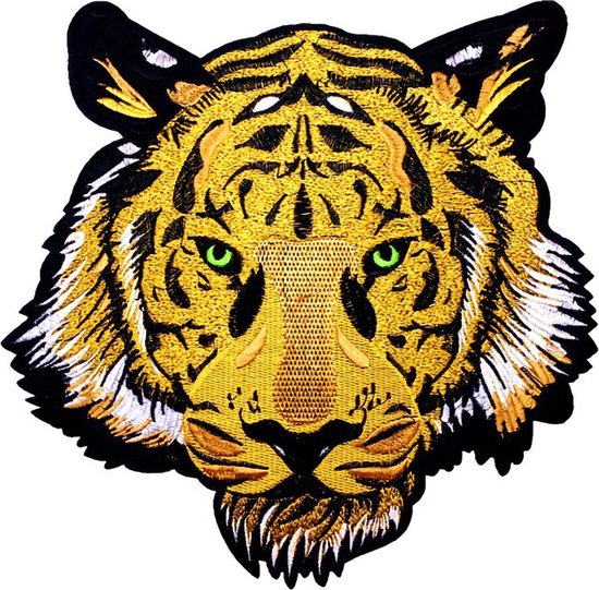 Tête de tigre dorée avec des yeux verts et des rayures noires, brodée.