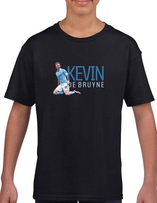 Kevin de Bruyne - Kinder shirt met tekst- Kinder T-Shirt - Zwart - Maat 152 - T-Shirt leeftijd 13 tot 14 jaar - Grappige teksten - Cadeau - Shirt cadeau - Voetbal tekst- verjaardag -