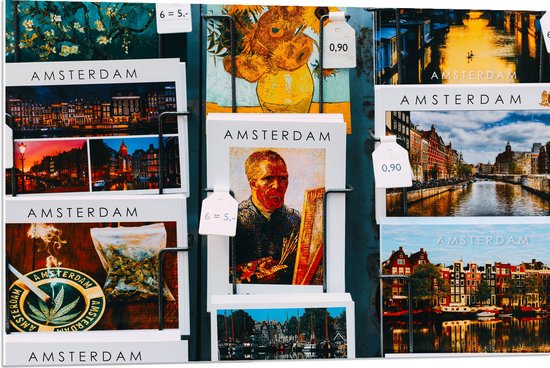 PVC Schuimplaat - Amsterdamse Ansichtkaarten in het Rek - 90x60 cm Foto op PVC Schuimplaat (Met Ophangsysteem)