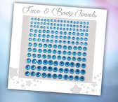 Face & Body Jewels (165 Diamantjes Lichtblauw) [Dots Strass Steentjes met Zelfklevend Plaklaag - Sticker Diamantjes voor Lichaam en Gezicht - Festival Tattoo Set Outfit Glitter - Juwelen Rhinestones Rhine stones - Plak Diamantjes]