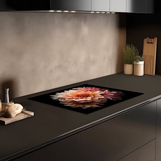 KitchenYeah® Inductie beschermer 59x52 cm - Dahlia - Bloemen - Roze - Zwart - Botanisch - Kookplaataccessoires - Afdekplaat voor kookplaat - Inductiebeschermer - Inductiemat - Inductieplaat mat