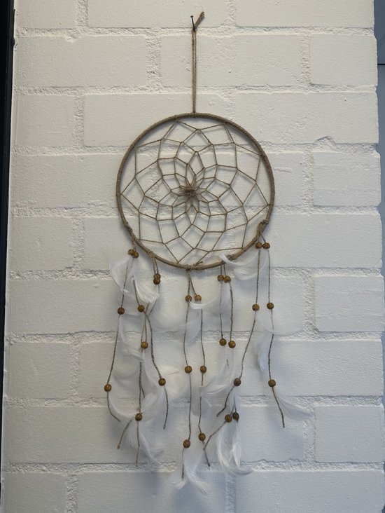 Dromenvanger met veren - beige - Dreamcatcher with feathers- Dia 23 cm x lengte 66 cm - Woonaccessoires