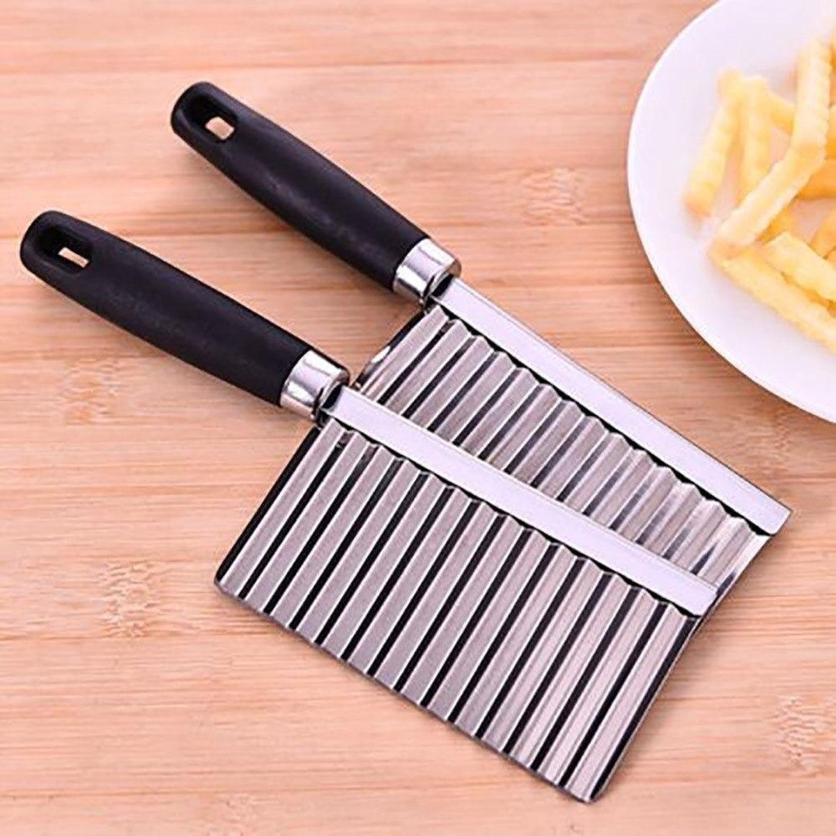 Waledano® Fritessnijder - Groentesnijder - Patatsnijder - Chipsmaker - Aardappel Snijder - Multifunctioneel Keuken Kartelmes - 1 Stuk