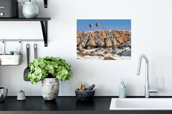 Sticker Muursticker Cappadoce - Montagnes enneigées de Cappadoce en Turquie - 40x30 cm - film adhésif autocollant - sticker mural repositionnable