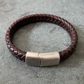 Armband - bruin leer - gevlochten - RVS sluiting - 22 cm