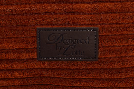 Designed by Lotte Ribbed - Lit pour chien - Terre cuite - 95x80x23 cm