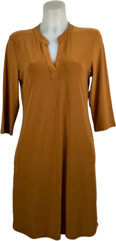 Angelle Milan - Vêtements de voyage pour femme - Robe unie Cognac - Respirante - Infroissable - Robe durable - En 5 tailles - Taille S