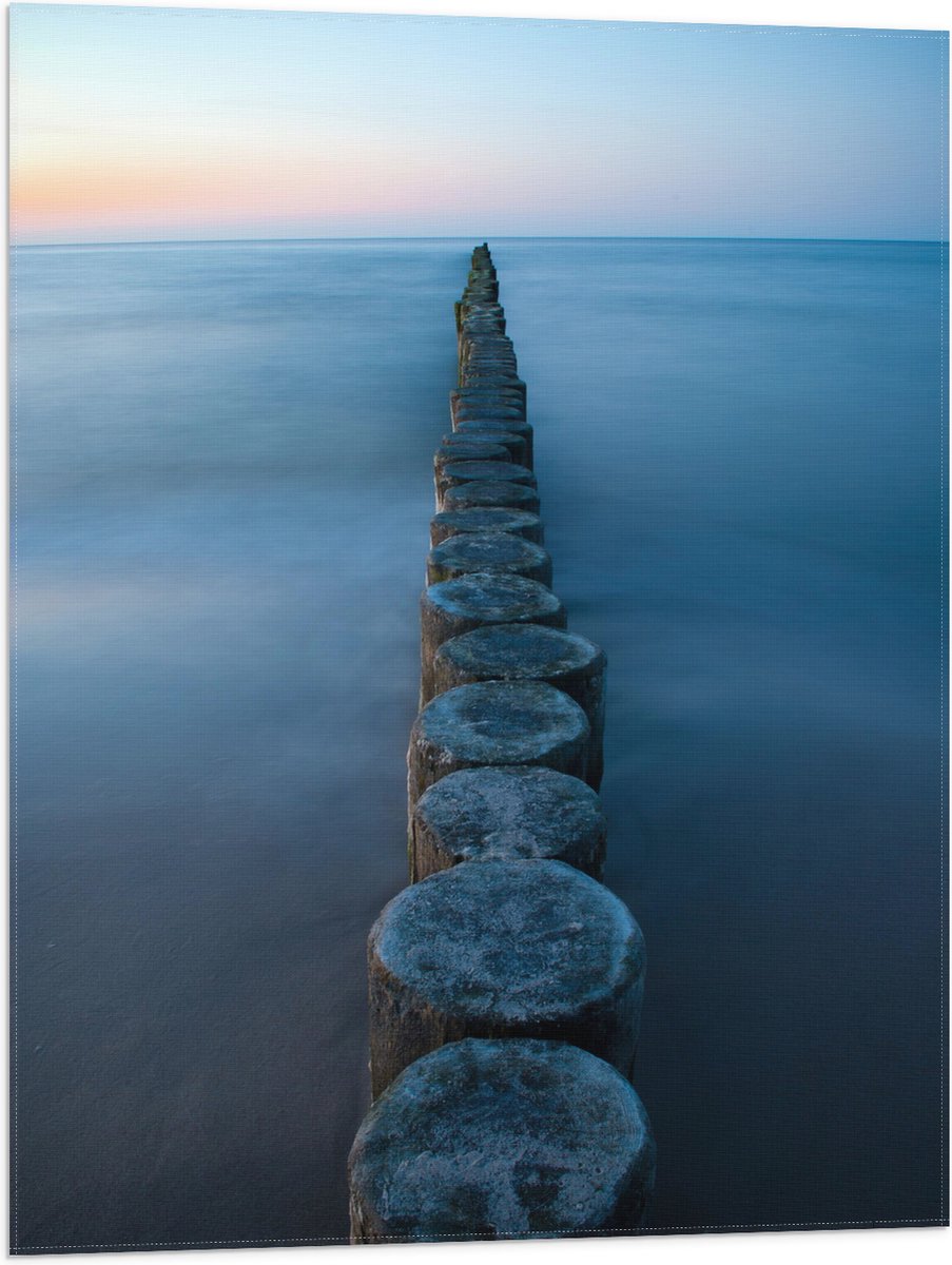 Vlag - Strand - Zand - Zee - Palen - Hout - 60x80 cm Foto op Polyester Vlag