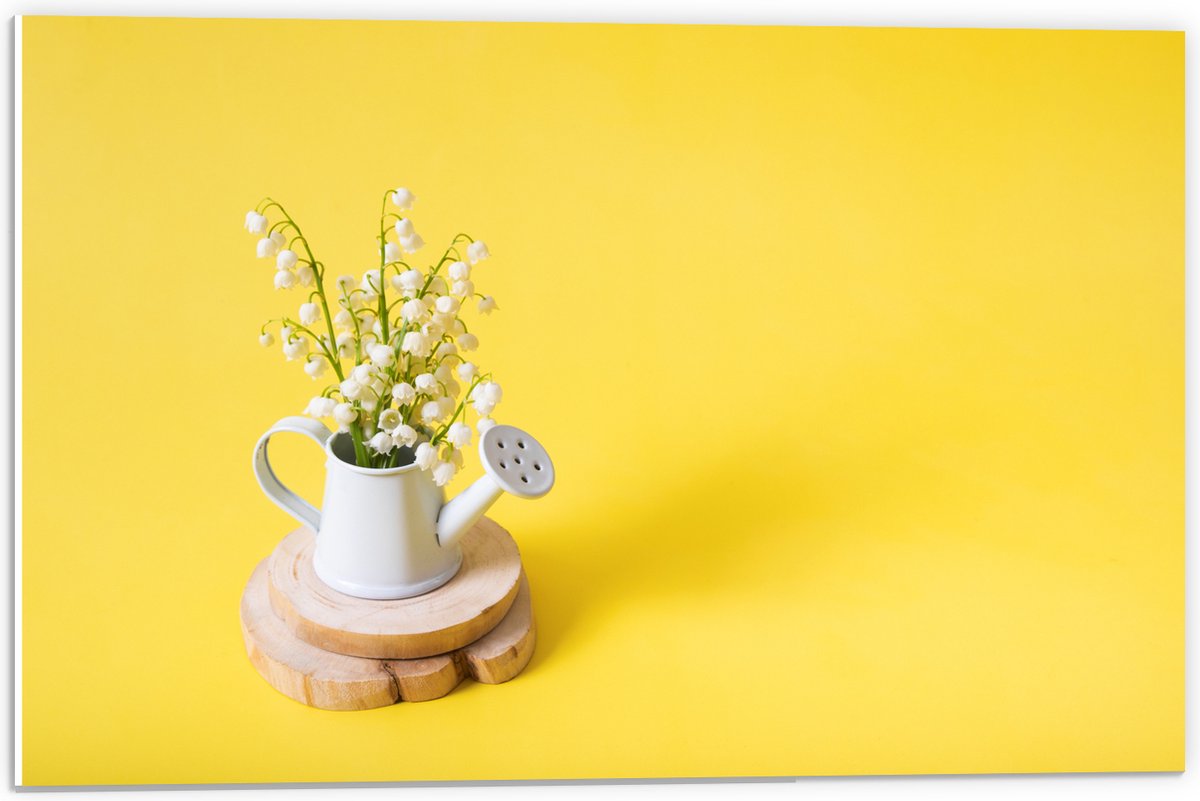 PVC Schuimplaat - Boeket in Gieter met Gele Achtergrond - 60x40 cm Foto op PVC Schuimplaat