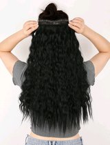 Mooie natuurlijk uitstralende haarextensions zwart met krullen in clip 1 stuk 160gr 55cm lang
