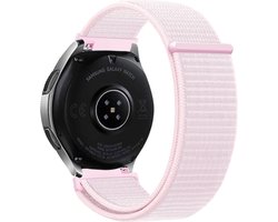 Strap-it Nylon Bandje 20mm – Lichtroze – Geschikt voor Samsung Galaxy Watch 7 (44 & 40mm) / Watch 6 (Classic) / Watch 5 (Pro) / Watch 4 (Classic) / Watch FE / Watch 3 41mm / Active (2) 40 & 44mm / Watch 42mm / Gear Sport / Garmin Vivoactive 3 / 5