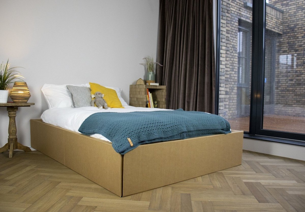 Kartonnen Bed Frame met rand Duurzaam Karton Hobbykarton KarTent 160x200...