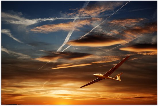 Poster Glanzend – Wit Zweefvliegtuig Vliegend tijdens Zonsondergang - 60x40 cm Foto op Posterpapier met Glanzende Afwerking