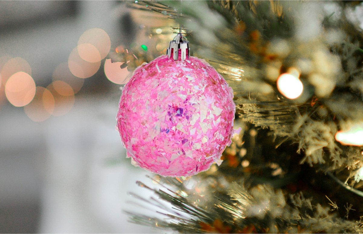 Krist+ kerstballen - 18x stuks - roze - kunststof - glitter