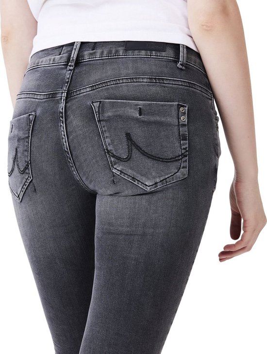 LTB Jeans Molly M Dames Slim fit Jean Zwart Elisa Wash bol