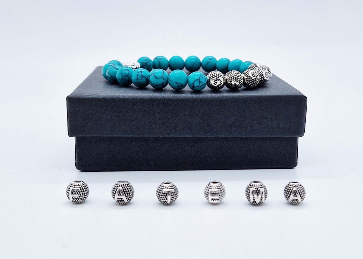 Handgemaakte Natuurstenen armband met metaal naam " Howliet groen " - Met je naam of de naam van uw geliefde- 8 mm diameter van de korrel- Diameter armband 20 cm - Een mooi cadeau voor familie en vrienden