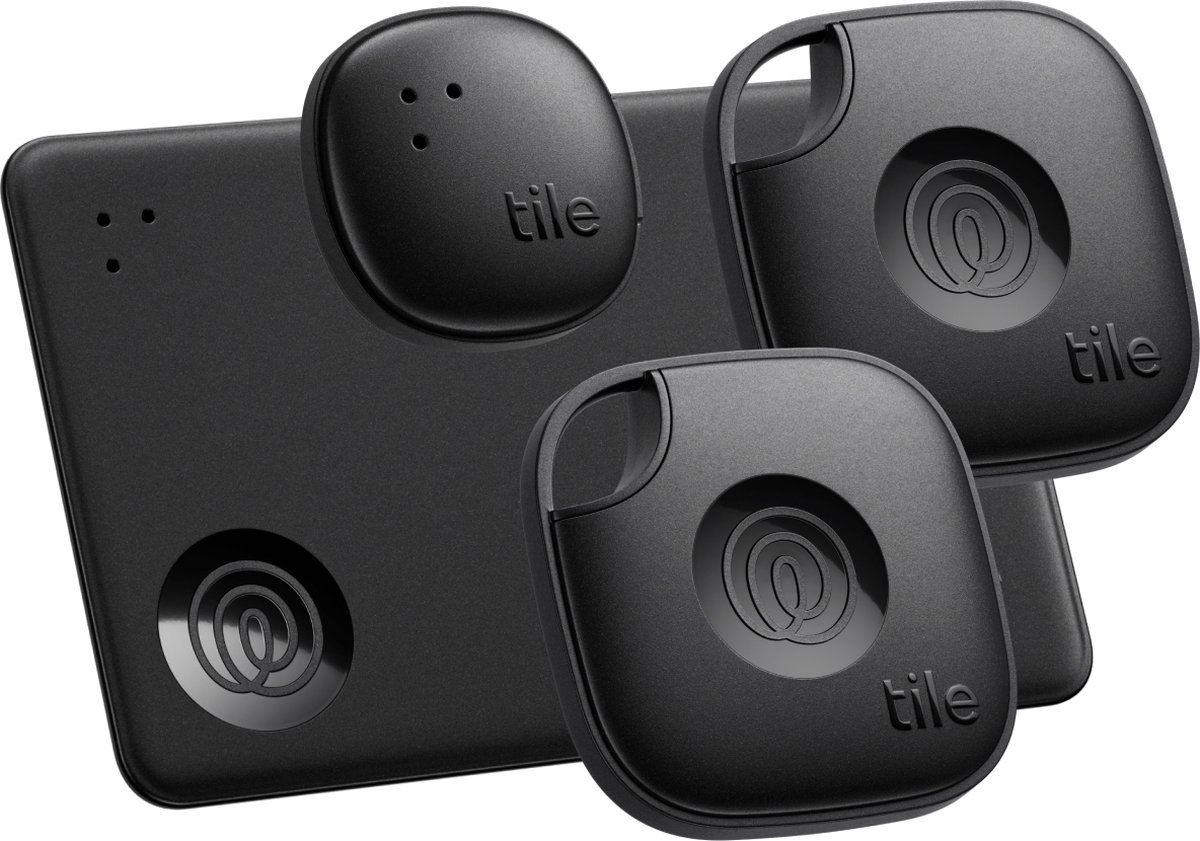 Life360 Tile Essentials - Krachtige Bluetooth Trackers - Item locator voor Sleutels, Portemonnees. Werkt met iOS en Android. 4-Pack (Zwart)