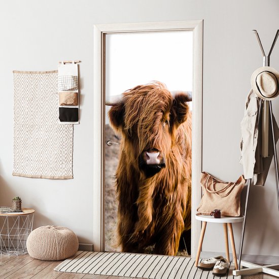 Sticker pour porte Scottish Highlander - Paysage - Vache - Marron - Animaux - Nature - 95x215 cm - Door Poster