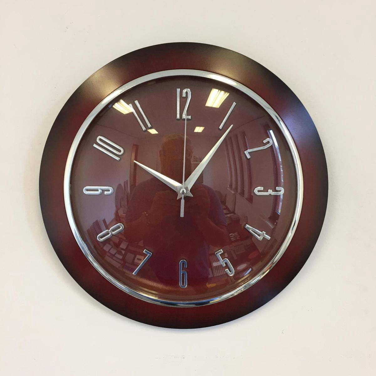 Wandklok Mahogany Modern Design