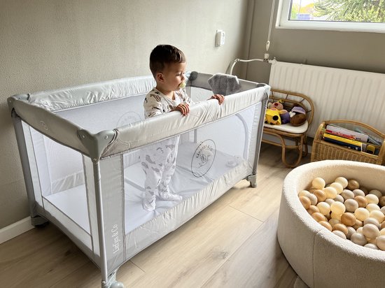 Lit de camping Peuter Luxe - Avec matelas autogonflant - Noir