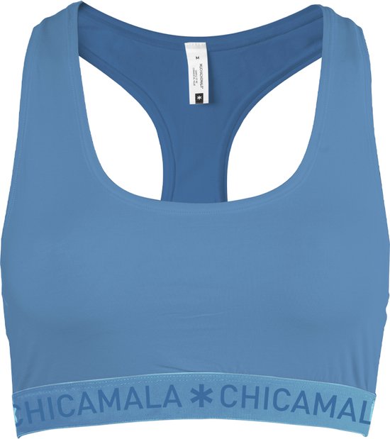 Blauwe racerback top met een lichtblauwe CHICAMALA* band.