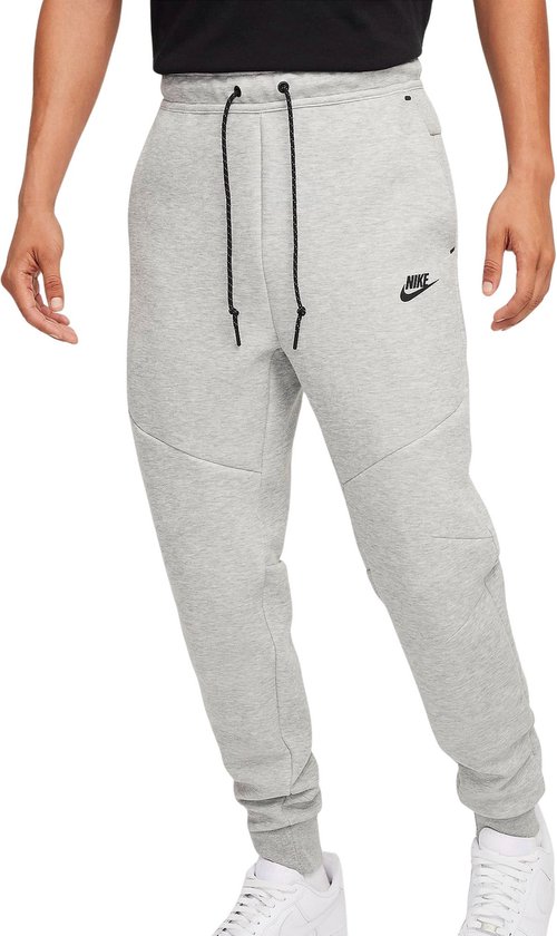mens nike joggers xs