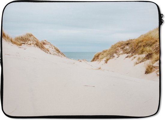 Laptophoes 13 inch - Zee achter de duinen - Laptop sleeve - Binnenmaat 32x22,5 cm - Zwarte achterkant