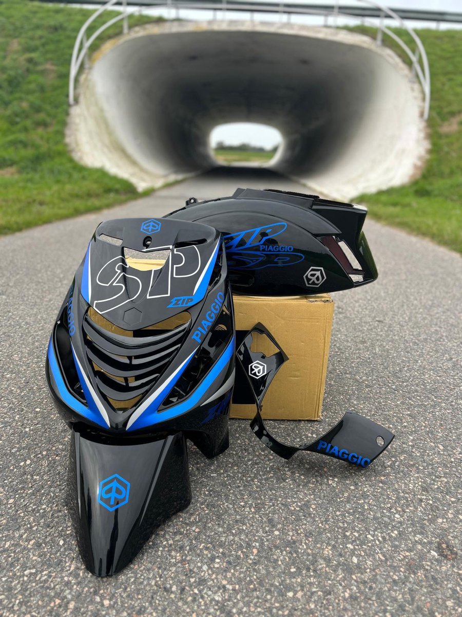 Zip Sp Stickerset - Zip Stickerset - Zip SP - Piaggio Zip - Speciale kleur - Scooterstickers - Metallic blauw - zilver