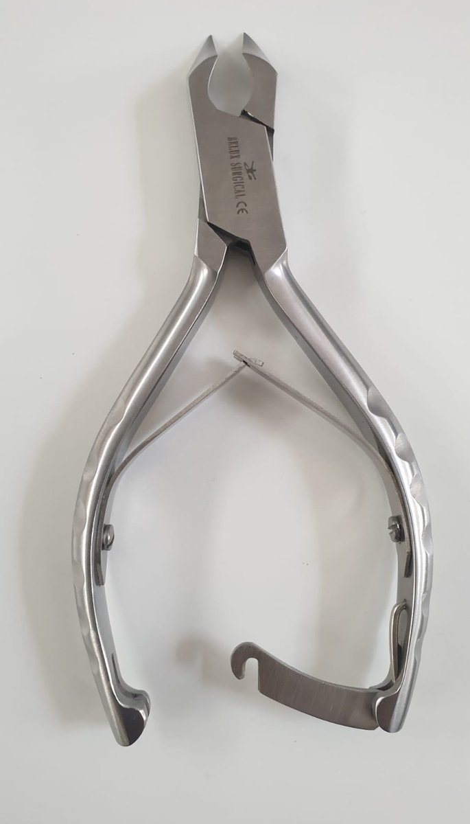 Goedkoopste Belux Surgical Instruments - Nagelknipper - Kopknipper - Dwarssnittang voor (Harde) Teennagels, Kalknagels en Ingegroeide Nagelhoeken - Gebogen - 14 cm - RVS - Zilver