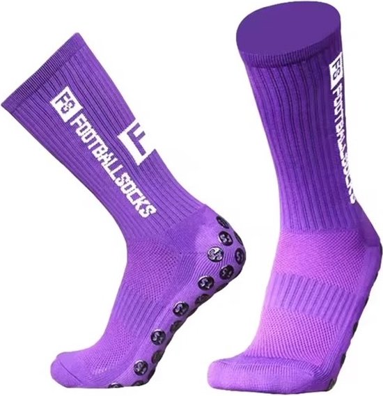 Chaussettes de football violettes avec logo 'FS FOOTBALL SOCKS' et picots antidérapants sous le pied. Taille 39-44.