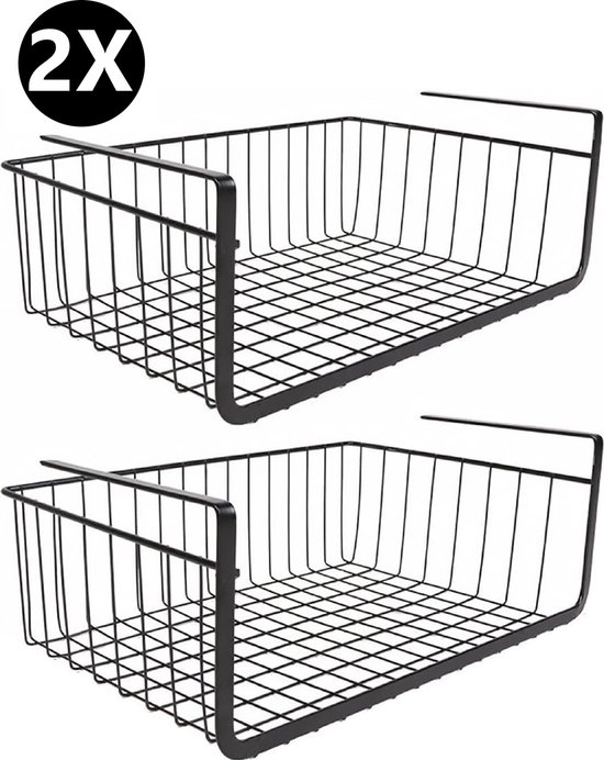 Twee zwarte metalen hangmanden.