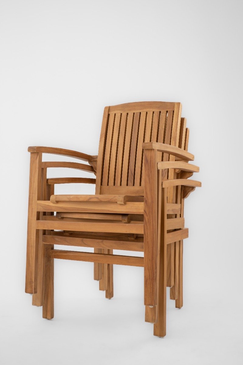 Teakea - Teakhouten Tuinset met 4 Ibiza Stapelbare Stoelen + Ovale Uitschuifbare Tafel 120–180 cm - Luxe Buitenmeubelset