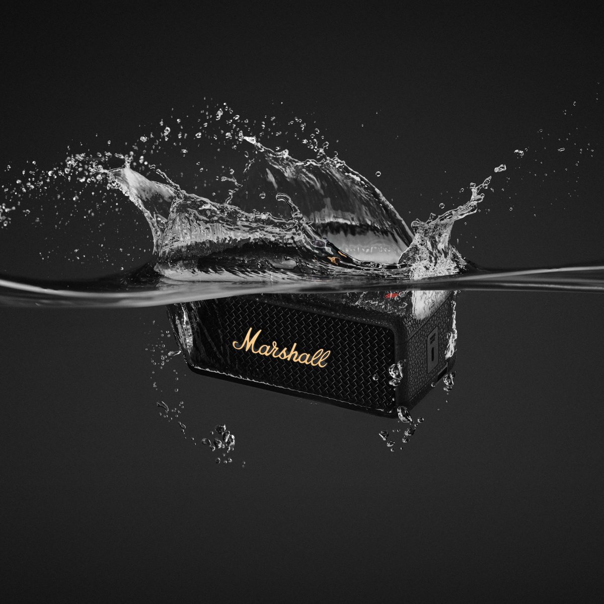 Marshall Emberton III - Bluetooth Speaker - Black and Brass – foto 8