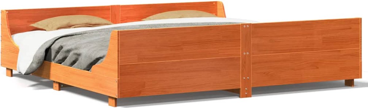 vidaXL - Bedframe - zonder - matras - massief - grenenhout - wasbruin - 200x200 - cm