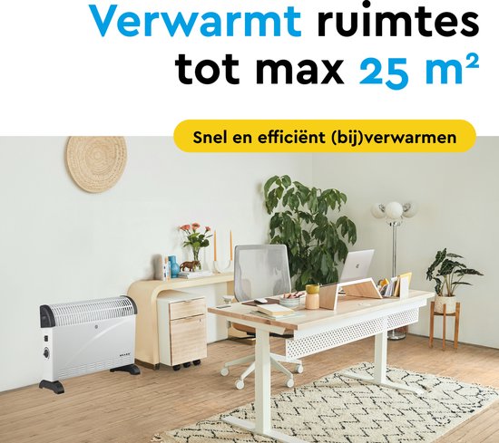 Witte convector kachel in een kantoor, kan ruimtes tot 25m² verwarmen. Snel en efficiënt.