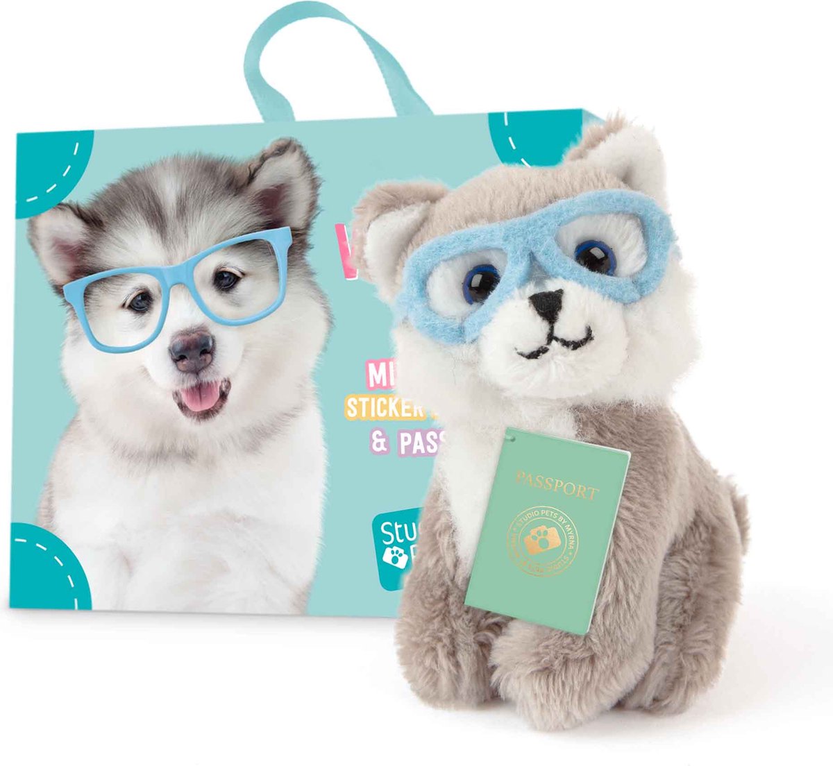 Studio Pets® Mini Knuffel Alaska Malamute Wolfie (8 cm) met Koffertje, Paspoort & Stickerboek