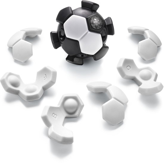 SmartGames Plug & Play Ball - 3D Voetbal Puzzel & Fidget Toy - Compact Logisch Denkspel - IQ Breinbreker - Vanaf 6 Jaar