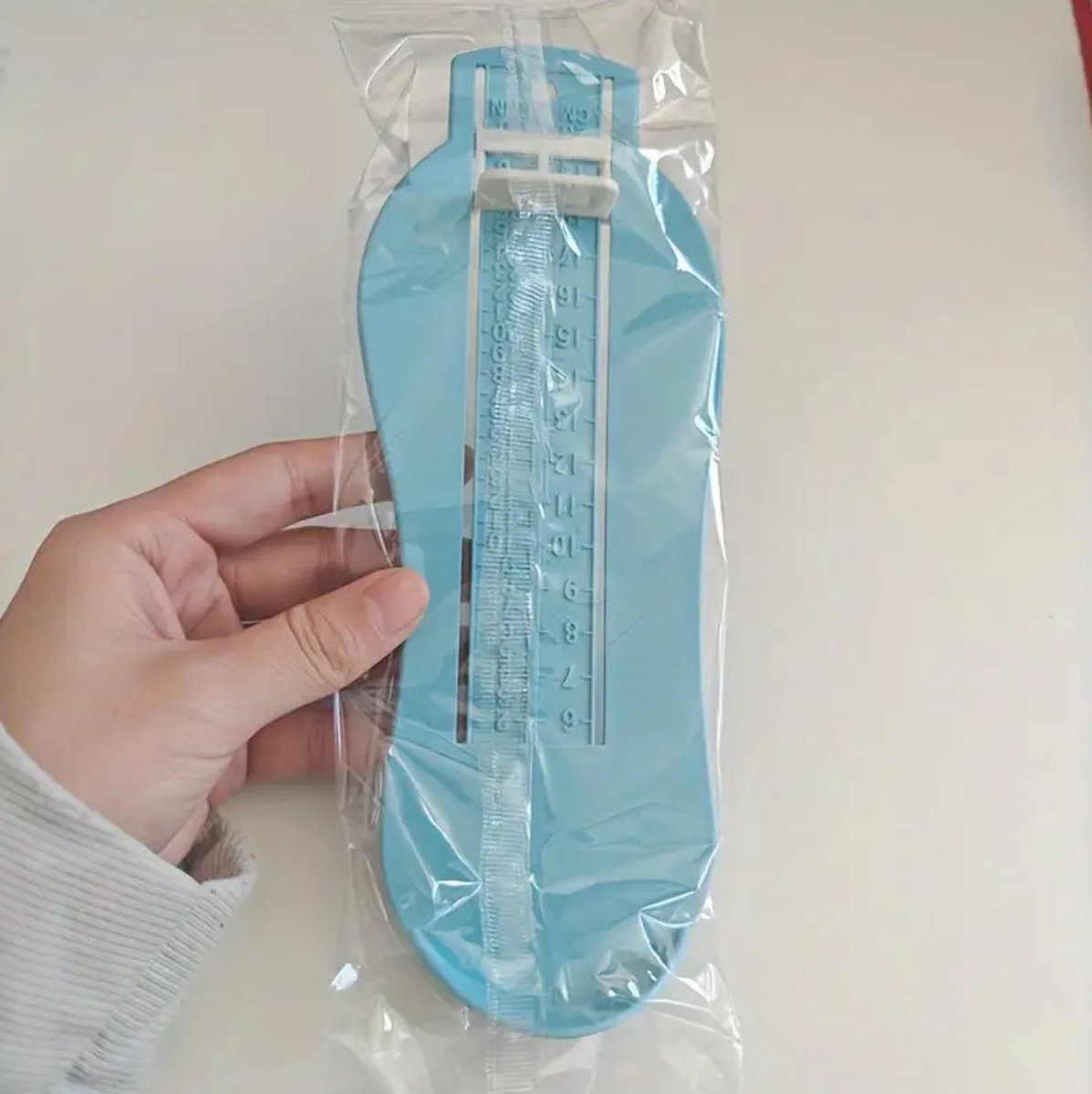 Schoenmaat meter kinderen blauw - schoenen - voetmaat - kinderschoenen - voeten