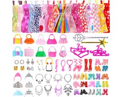 32 stuks poppenkleertjes en accessoires-schoenen-tassen-kettingen en sieraden-jurken-jurken-rokken