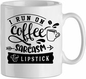 Mok 'I run on coffee, sarcasm and lipstick' | Coffee| Koffie| Kadootje voor hem| Kadootje voor haar