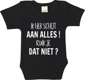 Romper - Ik heb schijt aan alles ruik je dat niet? - maat: 68 - korte mouw - baby - papa - romper papa - rompertjes baby - rompertjes baby met tekst - rompers - rompertje - rompert