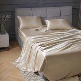 Luxe Dekbedovertrek Set - Champagne - 200cm × 200cm - 1 dekbedden - 2 kussenslopen - Slapen - Slaapkamer - Beddengoed - Hoeslaken
