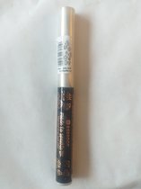 essence made to sparkle highlighting eye pen 01 highlight in your eyes