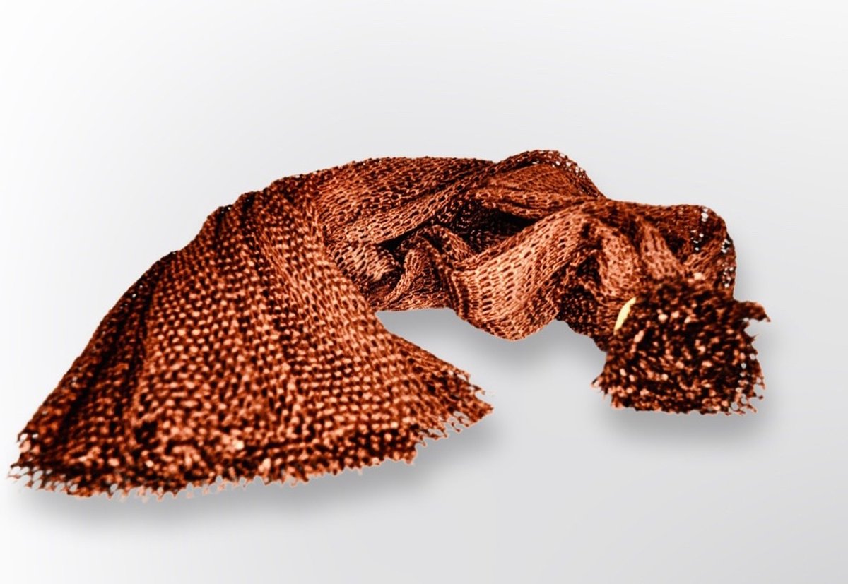 Afrikaanse netspons bruin - African exfoliating net sponge brown - Ghanaian SAPO spons - traditionele Ghanese scrub spons