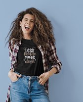 Less People More Dogs T-Shirt, Unique Dog Owner Gift, Funny T-Shirt For Dog Lovers, T-Shirts With Paw Print, Unisex Soft Style T-Shirt, D001-082B, XL, Zwart
