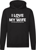 I love it when my wife lets me ride my motorcycle | ik hou er van als mijn vrouw me laat motor rijden - motorrijden - motorrijder - biker - grappig - relatie - sweater - trui - unisex - capuchon