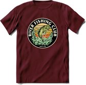 Fishing Club - Vissen T-Shirt | Beige | Grappig Verjaardag Vis Hobby Cadeau Shirt | Dames - Heren - Unisex | Tshirt Hengelsport Kleding Kado - Burgundy - M