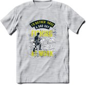 A bad Day Fishing - Vissen T-Shirt | Lime | Grappig Verjaardag Vis Hobby Cadeau Shirt | Dames - Heren - Unisex | Tshirt Hengelsport Kleding Kado - Licht Grijs - Gemaleerd - 3XL