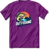 Fishing - Vissen T-Shirt | Beige | Grappig Verjaardag Vis Hobby Cadeau Shirt | Dames - Heren - Unisex | Tshirt Hengelsport Kleding Kado - Paars - L